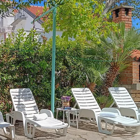 Hébergement de vacances Lovely In With Wifi